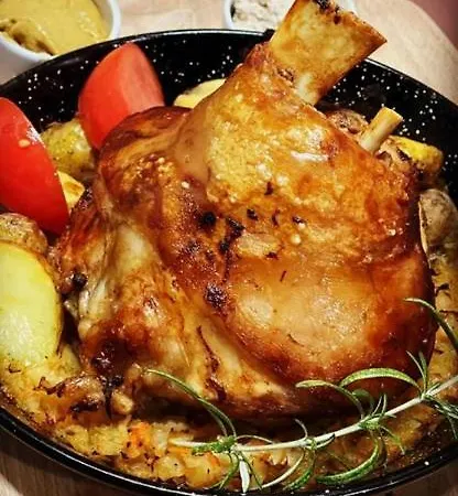 Restauracja I Izba Rybacka W Krainie Wygaslych Wulkanow 아파트 *