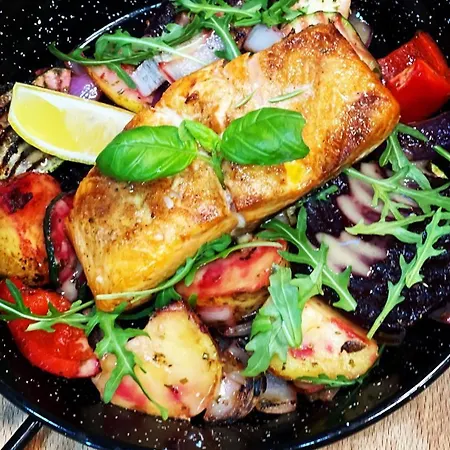 아파트 Restauracja I Izba Rybacka W Krainie Wygaslych Wulkanow Podgorki