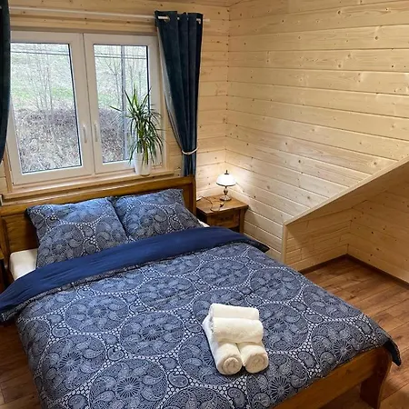 아파트 Restauracja I Izba Rybacka W Krainie Wygaslych Wulkanow *