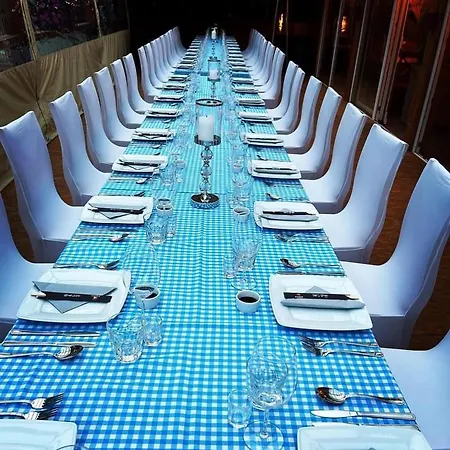 Restauracja I Izba Rybacka W Krainie Wygaslych Wulkanow *