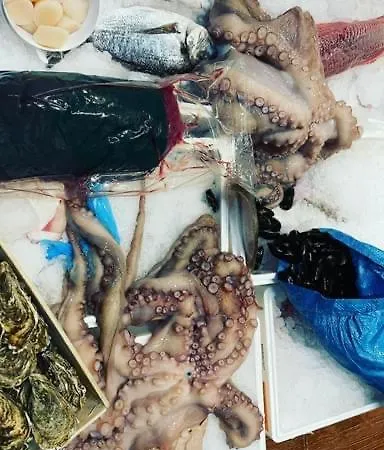 Restauracja I Izba Rybacka W Krainie Wygaslych Wulkanow