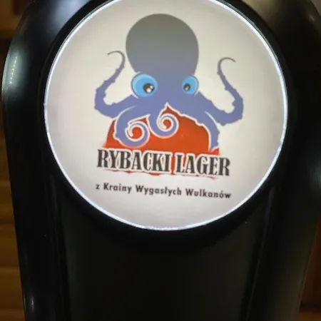 Restauracja I Izba Rybacka W Krainie Wygasłych Wulkanów *