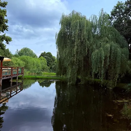 아파트 Restauracja I Izba Rybacka W Krainie Wygaslych Wulkanow *