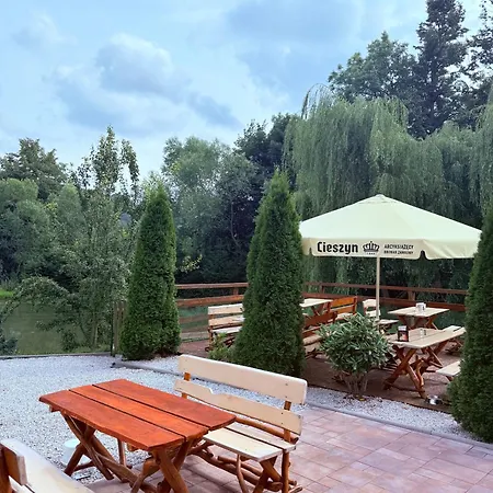 아파트 Restauracja I Izba Rybacka W Krainie Wygaslych Wulkanow Podgorki