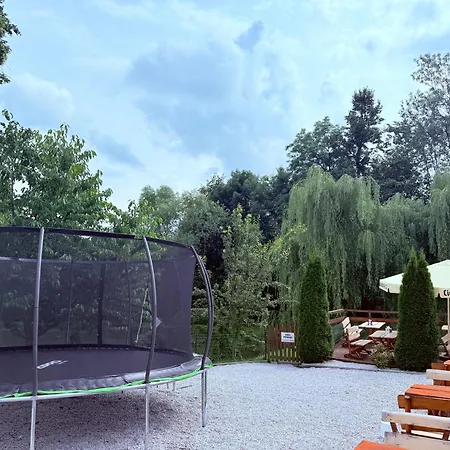 Restauracja I Izba Rybacka W Krainie Wygaslych Wulkanow Podgorki