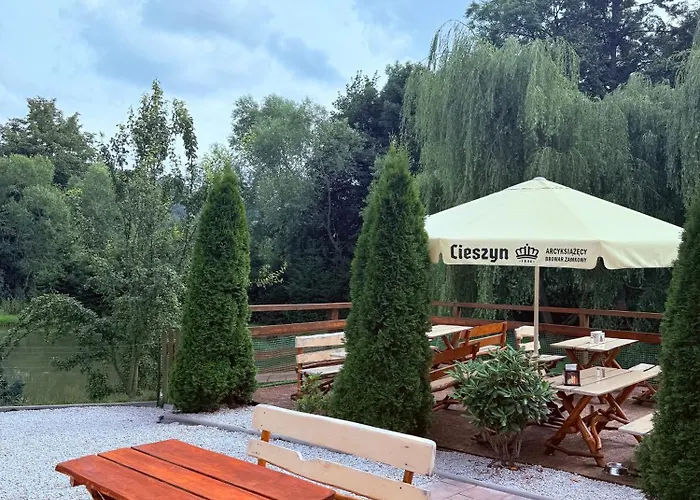 Daire Restauracja I Izba Rybacka W Krainie Wygaslych Wulkanow Podgorki