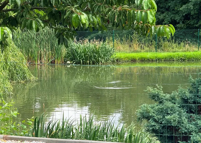 아파트 Restauracja I Izba Rybacka W Krainie Wygaslych Wulkanow